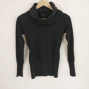 SWS Womens Gray Turtleneck Top Size Medium